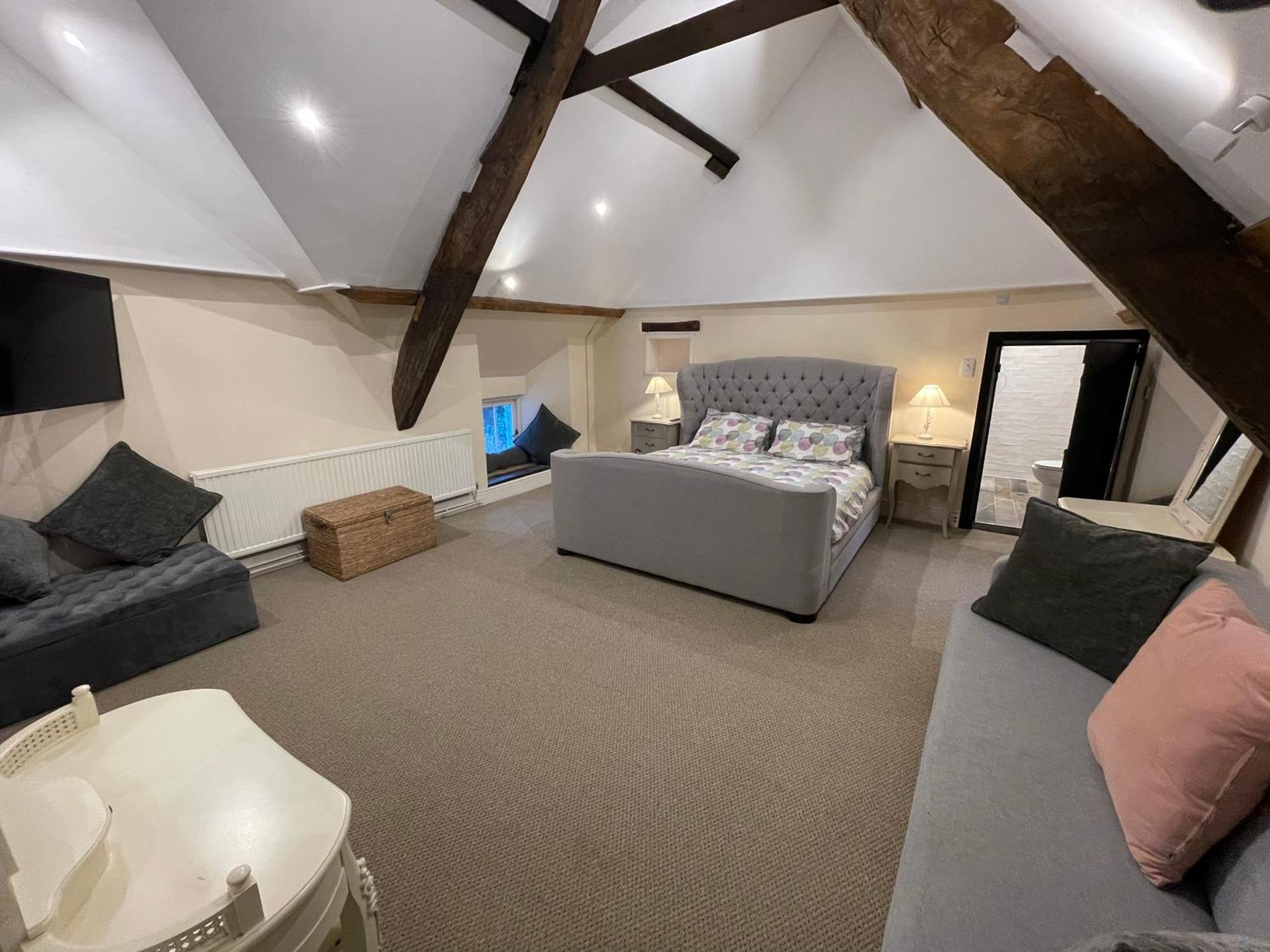 Large Historic Farmhouse In Rhondda Valley Perfect For Groups With Hot Tub Blaencwm Εξωτερικό φωτογραφία